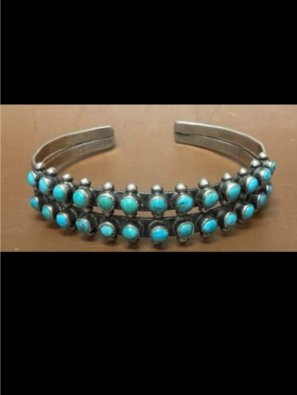 vintage Native sterling silver double-row "snake-eye" turquoise cuff - Picture 2 of 11